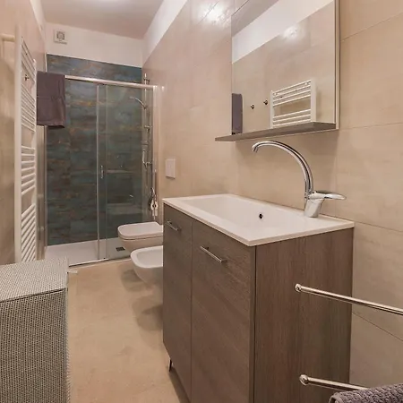 דירה Situato In Centro Storico A גארדה